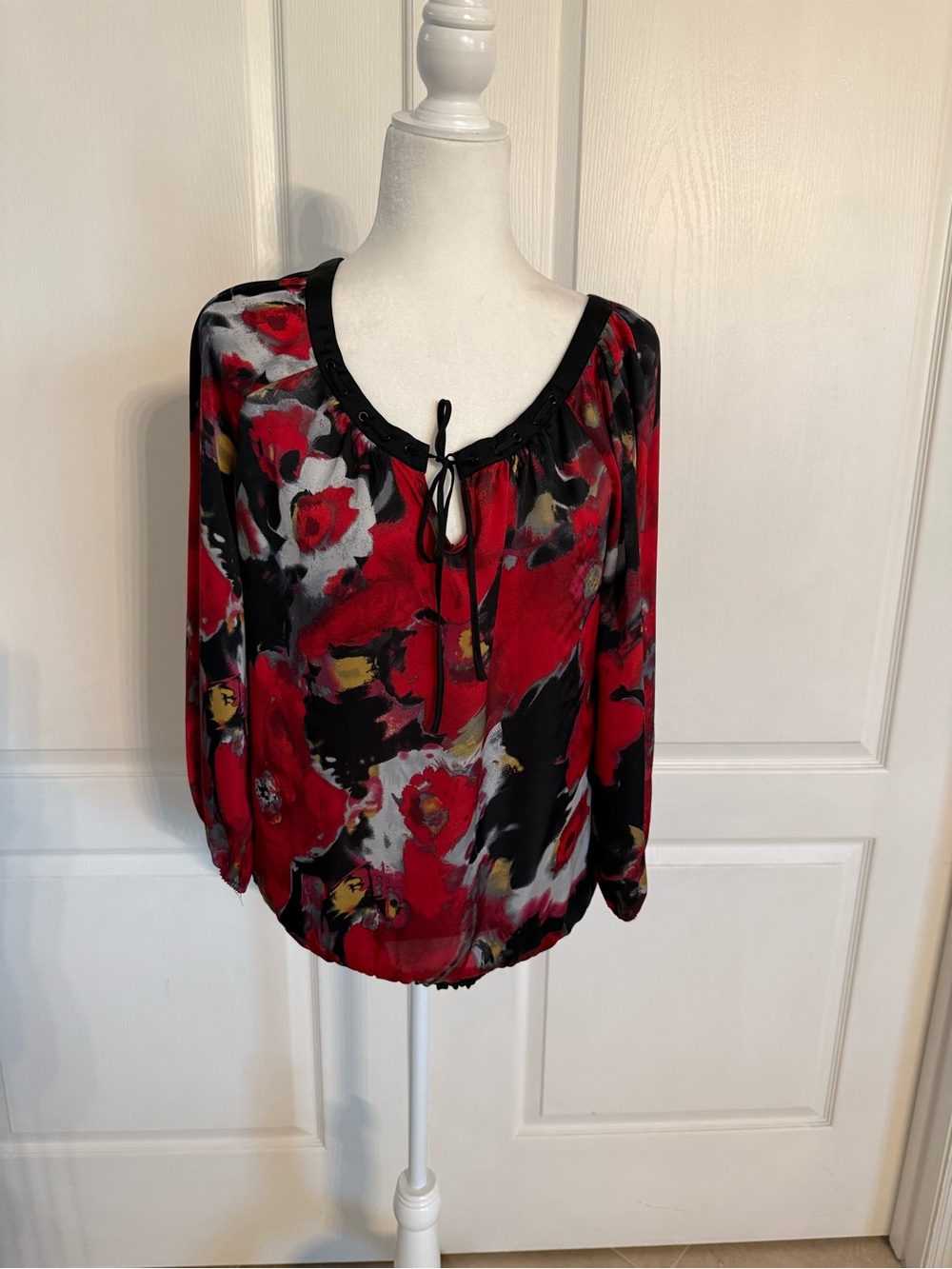 new directions Red & Black Floral Tie-Front Blouse